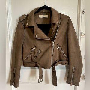 Zara biker jacket! Size Medium.